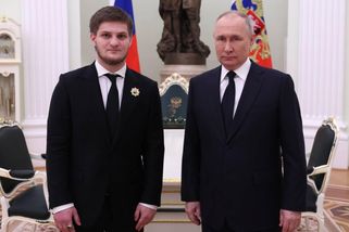 Nemocný Kadyrov předává vládu synovi. Putin ale chce i jiného vůdce Čečenska