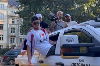 Rozporuplné reakce na sraz s Jonem Mariánkem: Youtuber čelí kritice, rozhořčení návštěvníci zuří - Super.cz