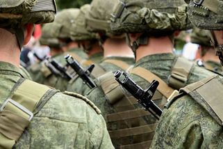 Nejsilnější armády světa. Rusko ani po 15 měsících války neztratilo druhé místo, ČR předběhla Finsko - Médium.cz