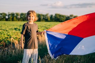 Přes výhrady volím, protože budoucnost se neobejde bez nás