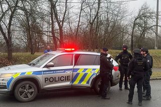 V domě pro seniory na Karlovarsku zemřel 80letý muž po napadení nožem jiným klientem - Novinky