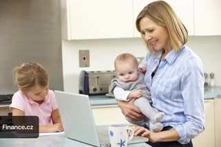 Lidovci navrhují zvýšení rodičovského příspěvku na 400 000 Kč i vyšší daňové zvýhodnění na děti