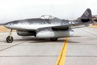 Messerschmitt Me 262: Nejrychlejší proudový stíhač druhé světové války - Médium.cz