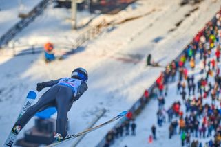 Když na velikosti záleží. Skokané na lyžích si prý pomáhají injekcemi do přirození