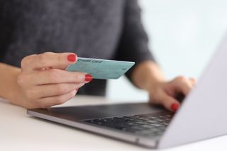 České e-shopy kralují v rychlosti doručení, ale chtějí moc dat - Seznam Zprávy