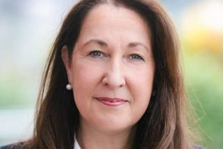 Starostka den před pobodáním žádala policii o pomoc. Bála se adoptivní dcery - Echo24.cz