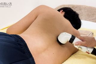 IFA 2025: Zájem o sprchu do postele je enormní, výrobce nestíhá - Novinky