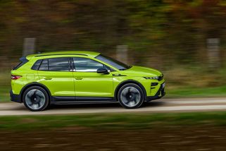 Vyzkoušejte si elektromobilitu na vlastní kůži: Svezte se Škodou Elroq nebo Enyaq, ať máte osobní zkušenost - Garáž.cz