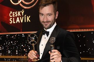 Marek Ztracený šokuje novým vzhledem a knírem! Co na tuhle proměnu říkáte? - Super.cz