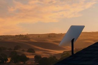 Amazonský kmen se dočkal internetu. Stal se závislým na pornu a sítích - Novinky