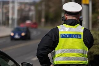 Na silnice vyrazí stovky policistů měřit rychlost. Policie zveřejnila datum chystané akce