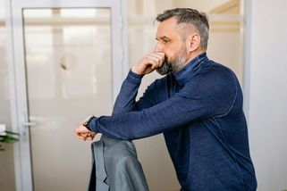 Nikdo mě nechce zaměstnat. O kolektivní vině 50+ a zkostnatělých náborářích - Médium.cz