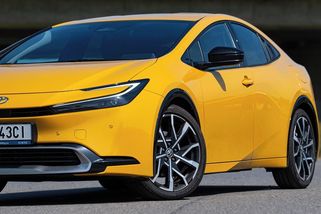 Slevy přes čtvrt milionu! Akce Toyoty dramaticky zlevní všechny oblíbené modely, ušetříte statisíce - Garáž.cz