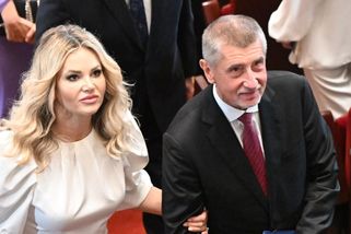 Andrej Babiš uvedl, že se s Monikou neplánuje rozvést. Jsou v každodenním kontaktu