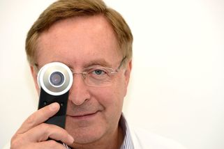 Dermatolog, kterému nevadí Sputnik. Kdo je nový šéf zdravotnictví? - Seznam Zprávy