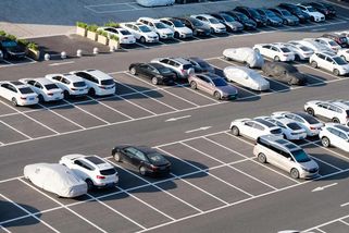 Česko má tuto novou dopravní značku. Vypadá nevinně, ale neznalost vás může stát 2000 Kč - MotorGuru.cz