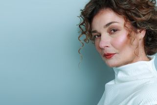 Herečka Martina Preissová září v nové kolekci Elišky Tomkové. Poznejte styl, který dává ženám sebevědomí i sílu uspět