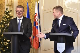 Vlády Česka a Slovenska se v úterý sejdou ke společnému jednání | ČeskéNoviny.cz