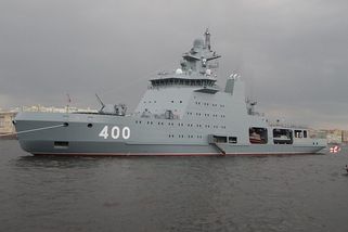 Další ruská loď půjde zřejmě ke dnu. Ukrajinský dr...