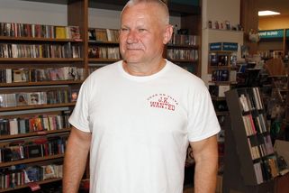 Jiří Kajínek popsal, jak utekl z nedobytného Mírova. Plánování začalo u koštěte a hodin - Médium.cz