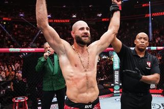 Vynikající zprávy! Procházka bude bojovat o titul s Carlosem Ulbergem