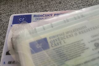 Jezdíte s dieselem bez DPF filtru? Brusel schválil nová pravidla pro STK, která bez milosti odstaví statisíce aut