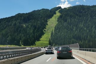 Past na Čechy u Brenneru. Nový „superradar“ už neměří jen rychlost