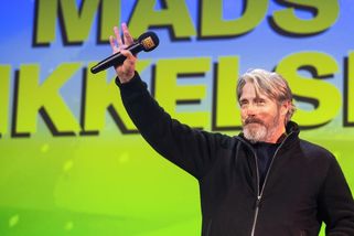 Foto: Mads Mikkelsen a převleky. Jaký byl první den pražského Comic-Conu - Seznam Zprávy