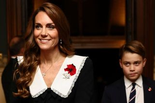 Nic roztomilejšího dnes neuvidíte! Princezna Kate vzala do společnosti svého syna George