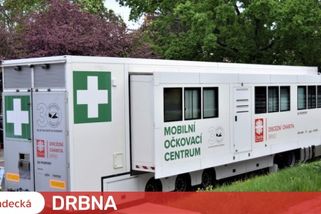 Rychnov nad Kněžnou dostane mobilní očkovací tým. Začne fungovat už v pondělí