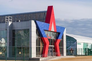 koktejl | Vyhazování lidí z oken? Supertajnou jednotku ruské rozvědky rozbil Google Translate