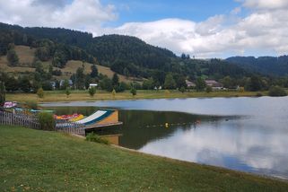Cesta za valašským Balatonem: Cyklostezka, která vás nadchne - Médium.cz