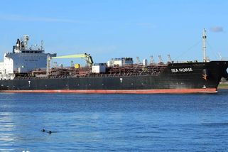 Na Kubu míří tankery s ruskou ropou a plynem - Novinky