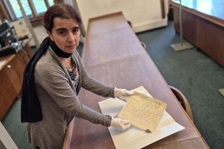 Telegram odeslaný policii za císaře pána nejde přečíst, archiváři nerozlousknou šifru - Novinky