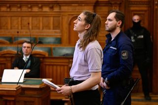 Maďarský soud odsoudil nebinární aktivistku k osmi letům za útok na neonacisty