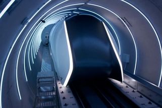 V Německu testují hyperloop, ve kterém by mohli cestující svištět rychlostí 900 km/h - Novinky