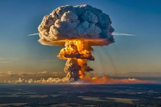 Noční můra lidí realitou bez mrknutí oka. Vědci rozdali jaderné kufříky AI, nestačili se divit