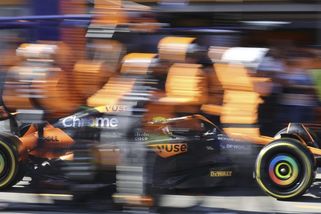 Zásadní zvrat v případu zadního křídla McLarenu. FIA donutila stáj ho předělat - Sport.cz