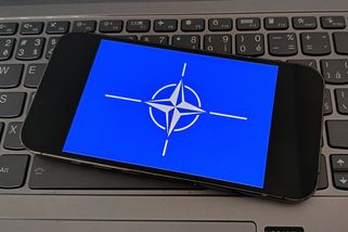 NATO udělilo prověrku iPhonům a iPadům. Je to vůbec poprvé