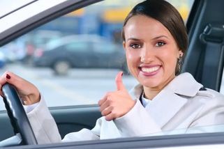 Vláda rozhodla: Pokuta až 5 000 Kč za poděkování řidiči výstražnými světly - Techsvět