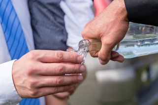 Jak uchovávat slivovici. Neudělejte při skladování chybu - Kreativní dům