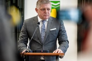 Von der Leyenová a EK už začínají být směšné kvůli tomu, že Kyjev stále brání inspekci ropovodu, řekl Fico - Echo24.cz