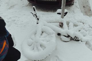 Zima bude letos tvrdší než jindy, varují experti. Počasí dramaticky ovlivní nezvyklá anomálie