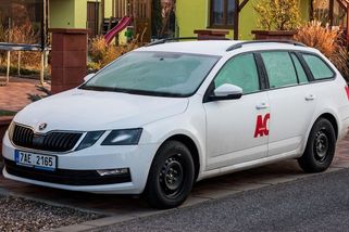 Jak na zamrzlé auto? - Garáž.cz