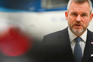 Ruské drony dopadly jen pár kilometrů od Slovenska. Potřebujeme stav ohrožení, usoudil Pellegrini
