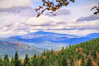 Stezka Českem Beskydy: 33 km z Doroťanky na Bačkárku v zimě – bláto, tma a zázraky na cestě - Médium.cz