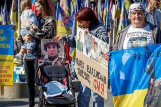 Vaše odvaha inspiruje mnohé. Trump blahopřál Ukrajině ke Dni nezávislosti, přidal se i Lukašenko - Novinky