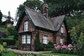 Češi se zbavují chat a chalup. Objevili nádherné místo, kde jsou nemovitosti za půlku než u nás