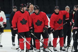 Kanadské hokejové hvězdy opouští olympijskou vesnici - Sport.cz