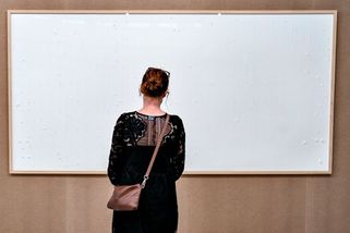 Dánský umělec musí vrátit skoro dva miliony, do galerie dodal jen prázdná plátna - Novinky